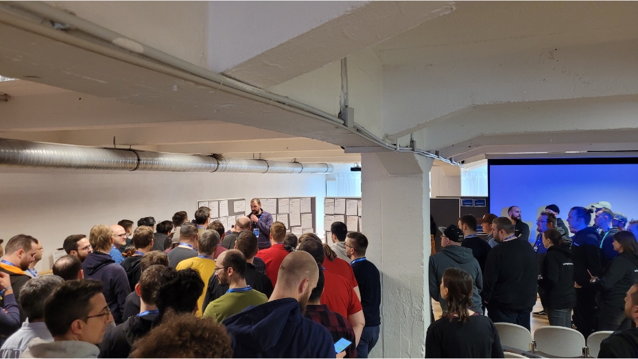 Presentation of possible topics.