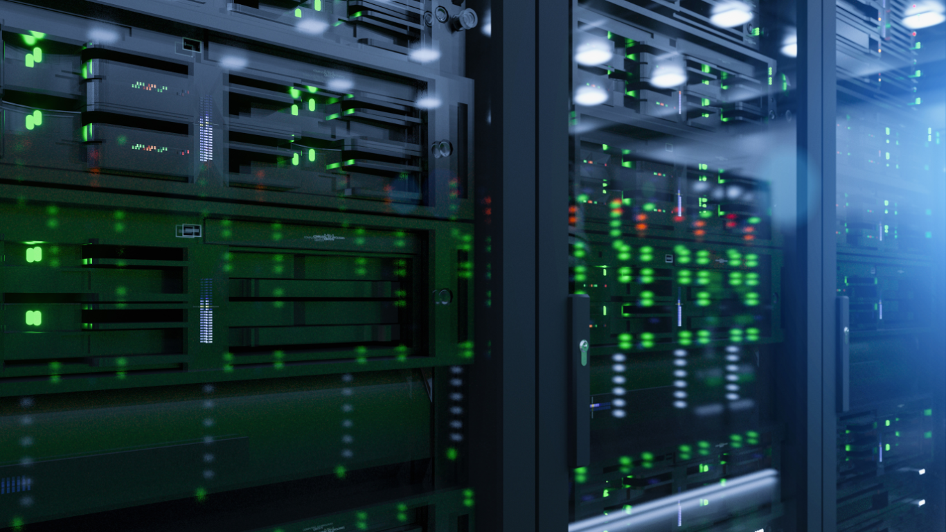Serverrack mit grünen Statusanzeigen – Symbolbild für stabiles Hosting im E-Commerce