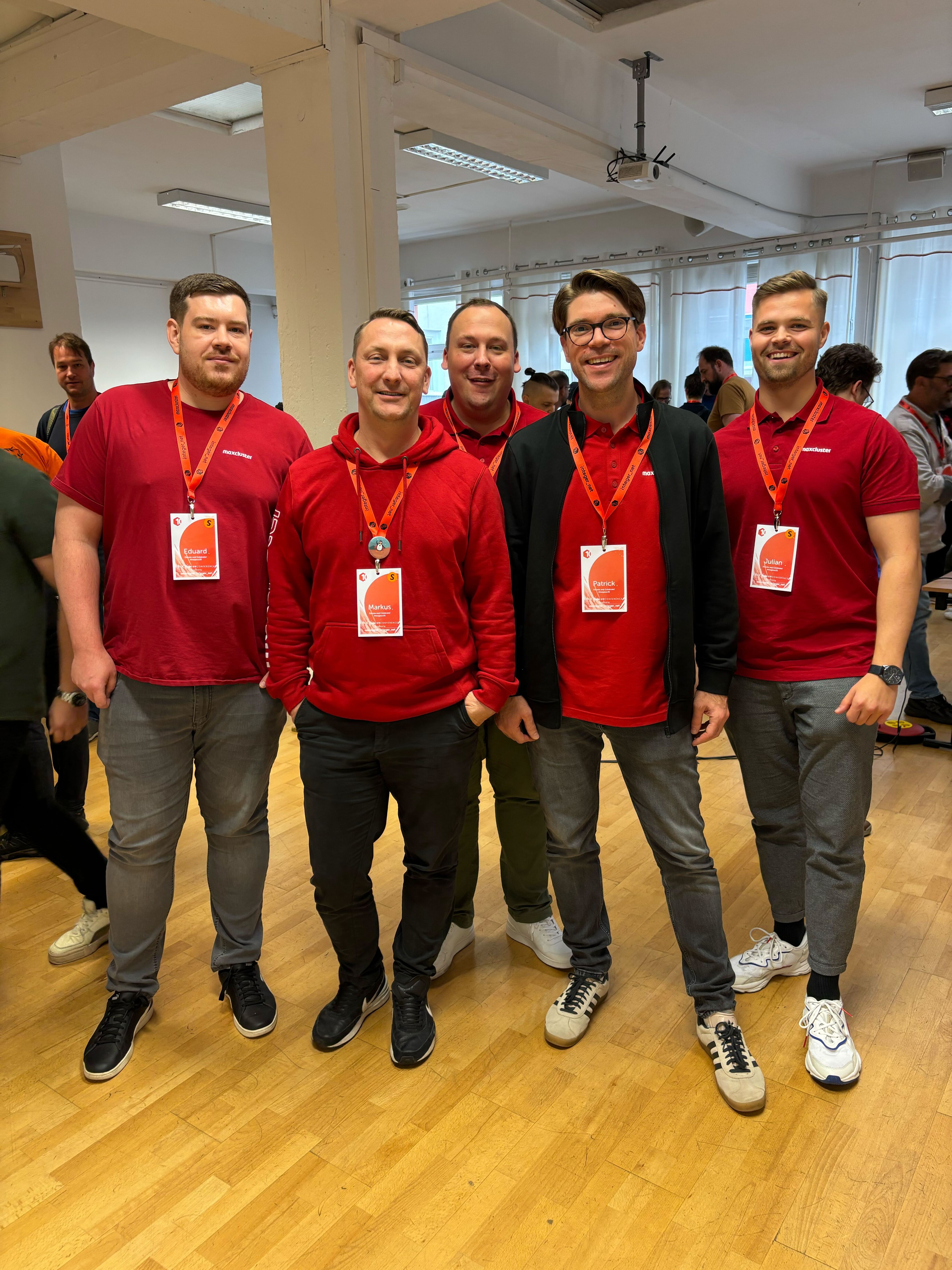 maxcluster Team auf der Mage UnConference 2025 in Köln – Austausch über Apache Solr for TYPO3, Solr Console for TYPO3 und performantes Web Hosting für TYPO3, Shopware 6 und Magento Hyvä.